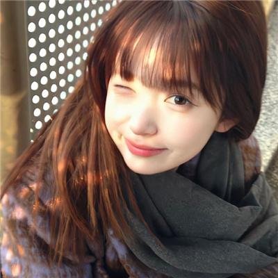 小妮扛枪